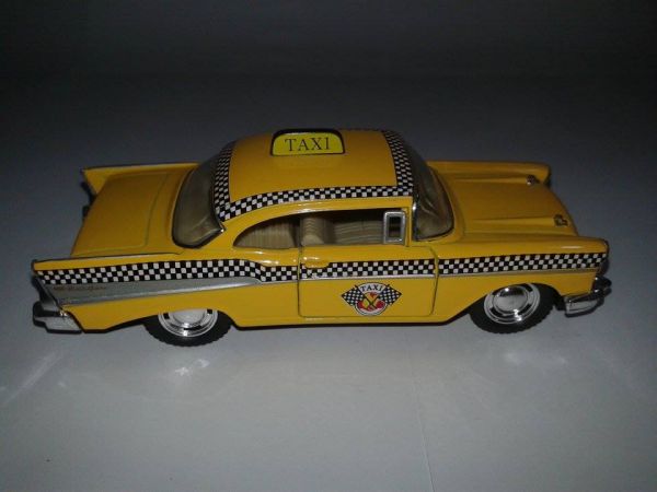 miniaturas / carros - Taxi Americano